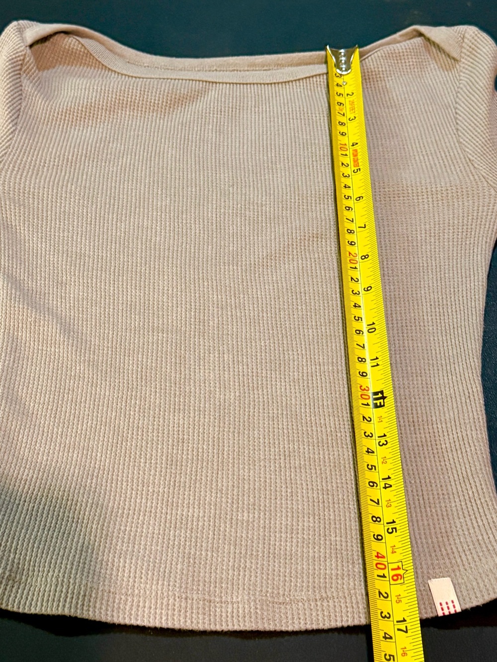 BDG Juniors/Tweens Cream Star Print Tee & Gray Ribbed Long Sleeve Top 2-Pack XS - Picture 9 of 9